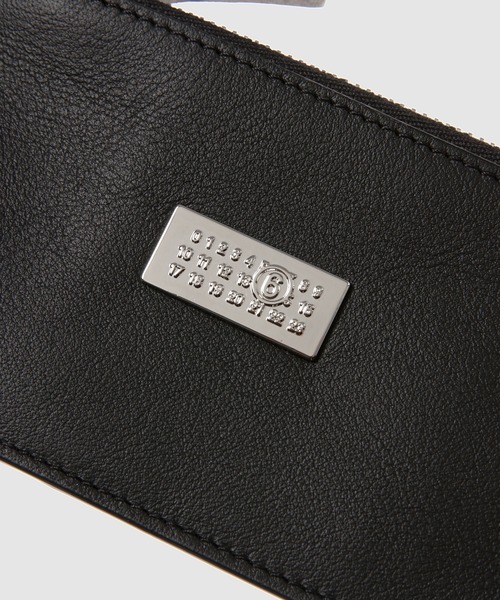 MM6 Maison Margiela(エムエムシックス メゾン マルジェラ)の「ZIP WALLET(財布・レディース・その他・UNI)」の3枚目の写真