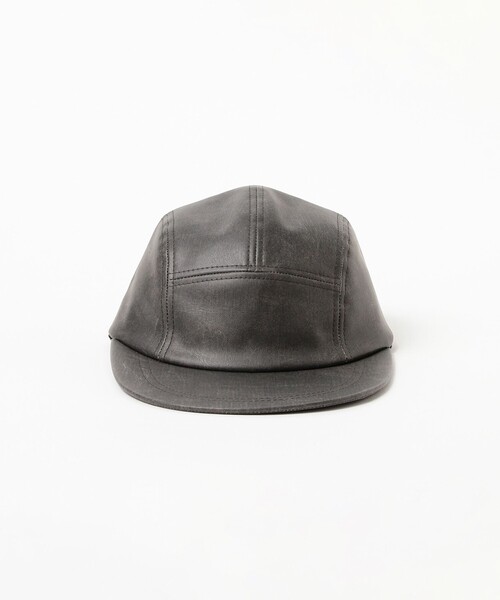 BEAMS PLUS（ビームスプラス）の「5 Panel Long Bill Aged Fake Leather（キャップ・メンズ・ブラック/ブラウン・ONE SIZE）」の5枚目の写真