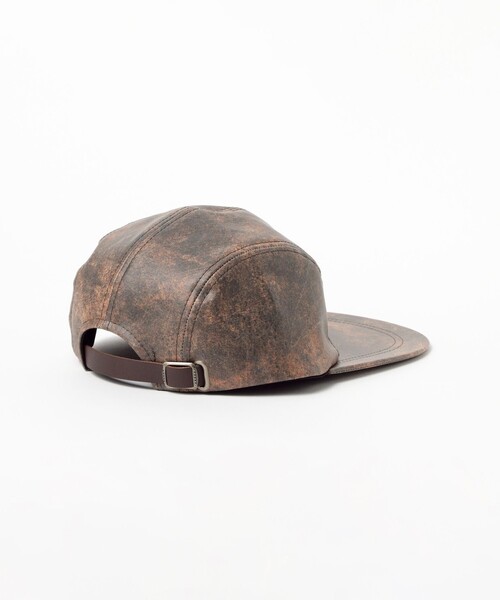 BEAMS PLUS（ビームスプラス）の「5 Panel Long Bill Aged Fake Leather（キャップ・メンズ・ブラック/ブラウン・ONE SIZE）」の9枚目の写真