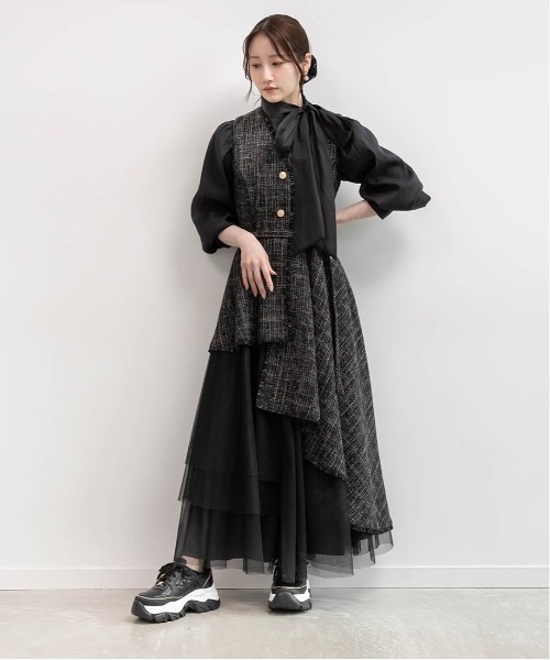 RANDA（ランダ）の「チュールレイヤードジャケットワンピース（ワンピース・レディース・グレー/ブラック/クリーム・2/1/0/00）」の4枚目の写真