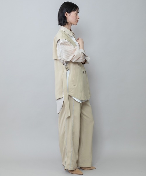 Munich(ミューニック)の「リヨセルオックスワイドパンツ(その他パンツ・レディース・ベージュ/ブルーグレー/ブラック・M/S)」の12枚目の写真