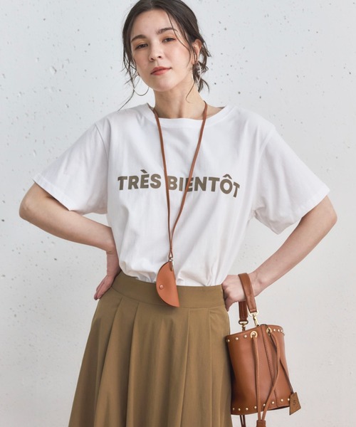 Doux archives(ドゥアルシーヴ)の「フロッキーロゴTee(Tシャツ/カットソー・レディース・チャコールグレー/オフホワイト/グリーン・FREE)」の1枚目の写真