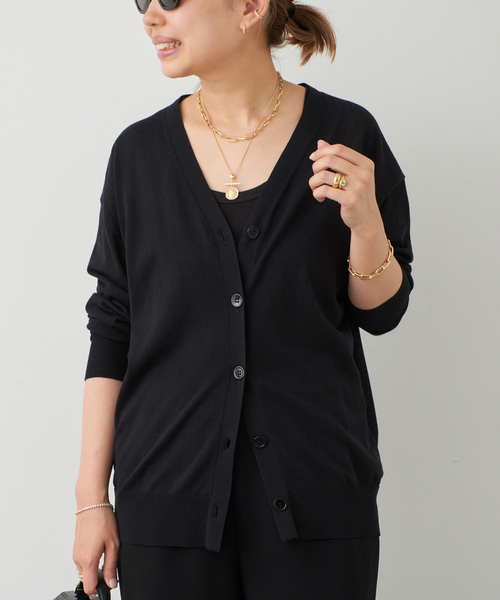 Deuxieme Classe（ドゥーズィエムクラス）の「*Fine Cotton Vネック カーディガン（ニット/セーター・レディース・ホワイト/ブラック・FREE）」の8枚目の写真