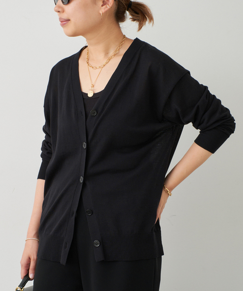 Deuxieme Classe（ドゥーズィエムクラス）の「*Fine Cotton Vネック カーディガン（ニット/セーター・レディース・ホワイト/ブラック・FREE）」の7枚目の写真