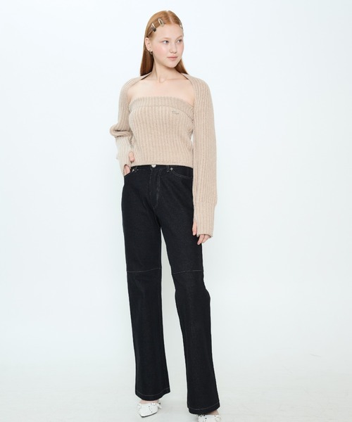 LUVISTRUE(ラヴイズトゥルー)の「CH TUCK BOOTSCUT PANTS(デニムパンツ・レディース・ブラック/ブラウン/ホワイト・SMALL/MEDIUM)」の4枚目の写真
