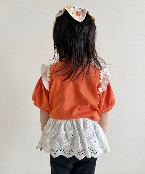 apres les cours（アプレレクール）の「【ジュニア対応】肩フリルフラワーモチーフTシャツ（Tシャツ/カットソー・キッズ・オレンジ/ブラウン/ピンク/グレー・80/90/100/110/120/130/140）」の13枚目の写真
