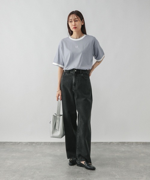 GLOBAL WORK(グローバルワーク)の「配色リブT半袖/587723(Tシャツ/カットソー・レディース・アイボリー/ブルー系その他2/グレイッシュベージュ・LARGE/MEDIUM)」の18枚目の写真