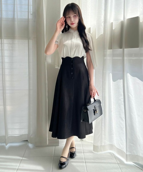 an another angelus（アンアナザーアンジェラス）の「レース使いケープスリーブブラウス（シャツ/ブラウス・レディース・オフホワイト/ブルーグレー・FREE）」の3枚目の写真