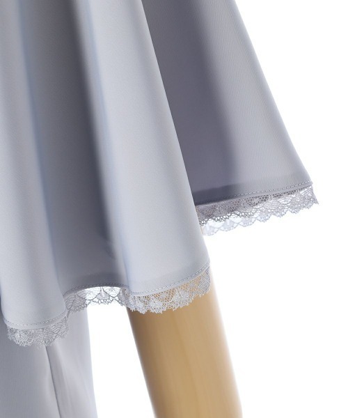 an another angelus（アンアナザーアンジェラス）の「レース使いケープスリーブブラウス（シャツ/ブラウス・レディース・オフホワイト/ブルーグレー・FREE）」の22枚目の写真