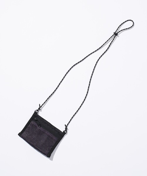 FREAK'S STORE（フリークスストア）の「SAUVENIR/サウベニア 別注 Tempalay クージーバッグ（コインケース・メンズ・パープル/ブラック・ONE SIZE）」の4枚目の写真