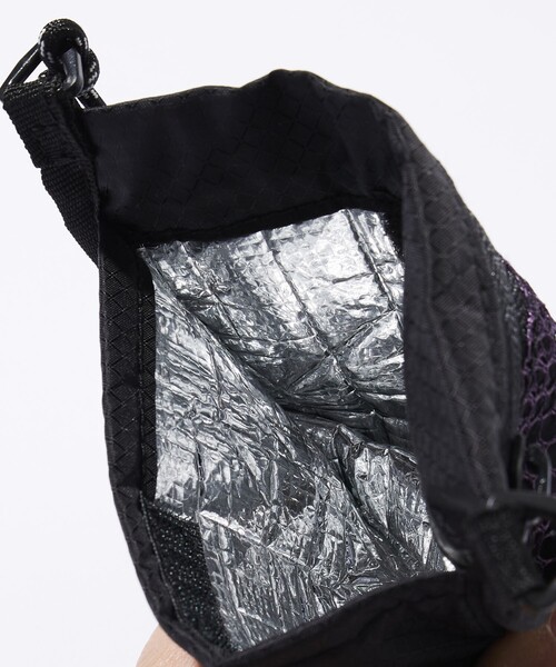 FREAK'S STORE（フリークスストア）の「SAUVENIR/サウベニア 別注 Tempalay クージーバッグ（コインケース・メンズ・パープル/ブラック・ONE SIZE）」の8枚目の写真