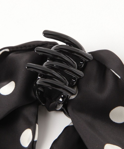 LOWRYS FARM（ローリーズファーム）の「ドットリボンバンス  588513（バレッタ/ヘアクリップ・レディース・アイボリー/ブラック・FREE）」の3枚目の写真