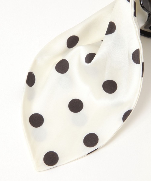 LOWRYS FARM（ローリーズファーム）の「ドットリボンバンス  588513（バレッタ/ヘアクリップ・レディース・アイボリー/ブラック・FREE）」の6枚目の写真