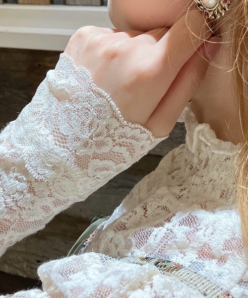 an another angelus（アンアナザーアンジェラス）の「ローズレース長袖トップス（Tシャツ/カットソー・レディース・オフホワイト/アイボリー・FREE）」の22枚目の写真