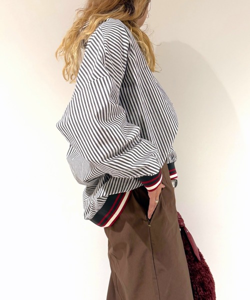 Q(キュー)の「ストライプリブドッキングシャツ(シャツ/ブラウス・レディース・ブラック系その他/ベージュ系その他/ネイビー系・MEDIUM)」の21枚目の写真