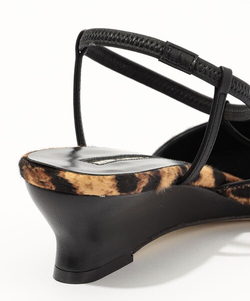 TOMORROWLAND (トゥモローランド)の「BRENTELLA LEOPARD ミュールパンプス(その他シューズ・レディース・ベージュ系その他・37/38/36)」の4枚目の写真