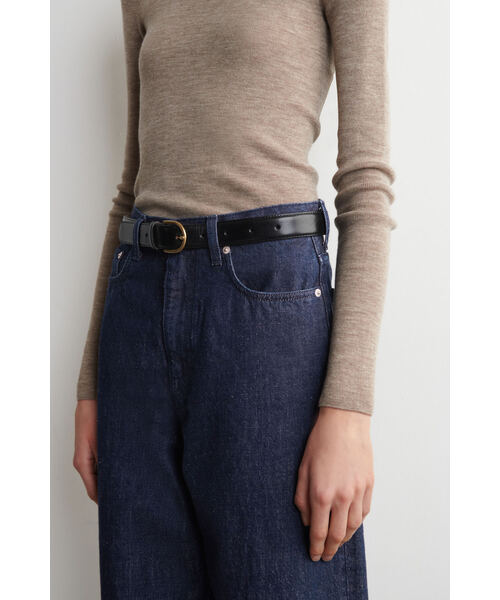 BAYバレルレッグジーンズ（デニムパンツ）｜COS（コス）のファッション