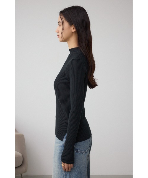AZUL by moussy(アズールバイマウジー)の「VENUSハイネックリブニット(ニット/セーター・レディース・レッド/ライトグレー/アイボリー/ブラック・SMALL/MEDIUM)」の19枚目の写真