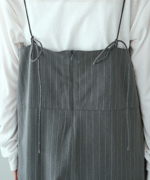 PUAL CE CIN（ピュアルセシン）の「タックサロペット（サロペット/オーバーオール・レディース・グレー系/ブラック・FREE）」の5枚目の写真
