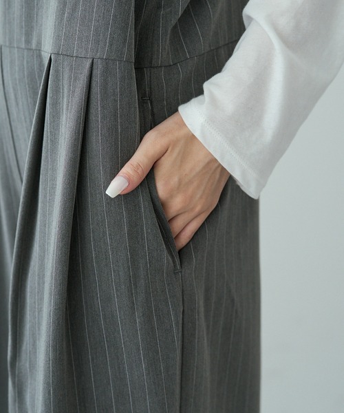 PUAL CE CIN（ピュアルセシン）の「タックサロペット（サロペット/オーバーオール・レディース・グレー系/ブラック・FREE）」の4枚目の写真