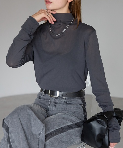 r.(アールドット)の「ボトルネック シアートップス(Tシャツ/カットソー・レディース・オフホワイト/ブラウン/パープル/ダークグレー/マスタード/ブラック・FREE)」の16枚目の写真