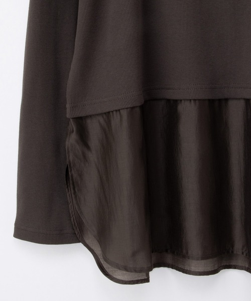 Honeys（ハニーズ）の「裾シアーインナーＴシャツ（Tシャツ/カットソー・レディース・アイボリー/ブラック/チャコール・L/LL/M/S）」の20枚目の写真