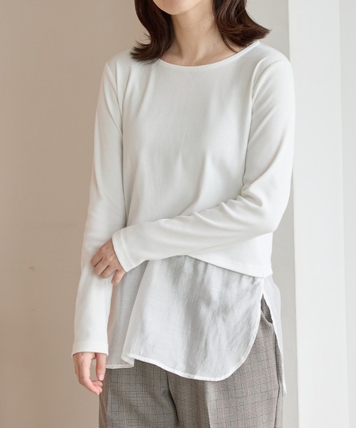 Honeys（ハニーズ）の「裾シアーインナーＴシャツ（Tシャツ/カットソー・レディース・アイボリー/ブラック/チャコール・L/LL/M/S）」の5枚目の写真