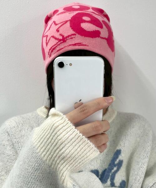 WEGO（ウィゴー）の「WEGO/グラフィティニットキャップ（ニットキャップ/ビーニー・レディース・ピンク/サックスブルー/ブラック・FREE）」の3枚目の写真