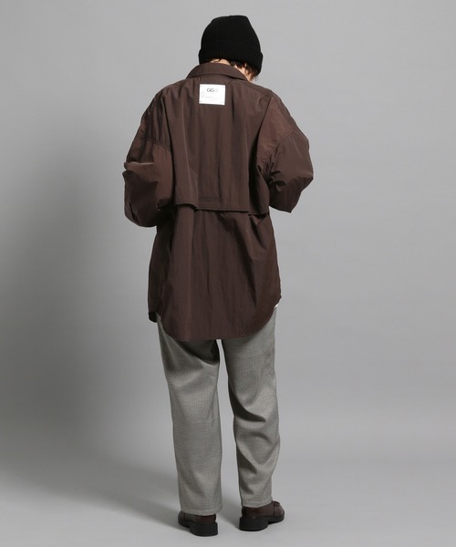 GEORGE'S（ジョージズ）の「フィッシングナイロンシャツ（シャツ/ブラウス・メンズ・モカ/ホワイト・MEDIUM/LARGE）」の11枚目の写真