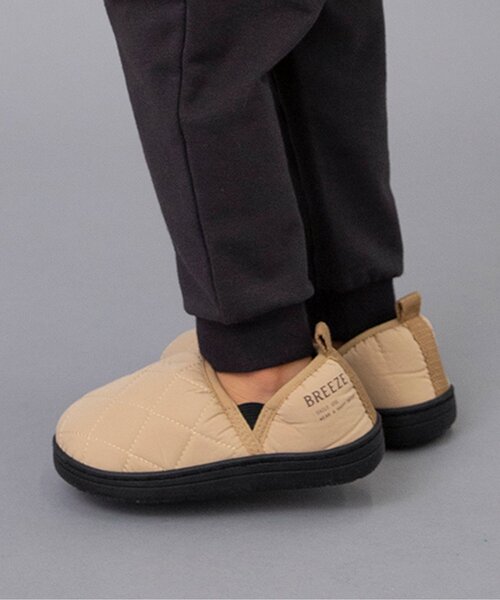 BREEZE（ブリーズ）の「キルトシューズ（スニーカー・キッズ・ブラック/シルバー/オレンジ/ネイビー/ベージュ・15 /14/16/17/18/19）」の2枚目の写真