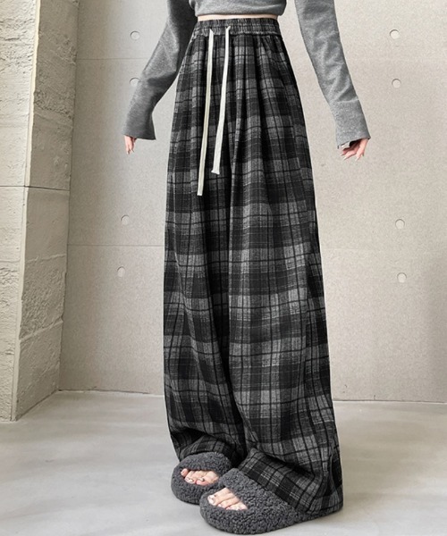 Ritzy(リッツィー)の「チェック柄 イージーワイドパンツ(その他パンツ・レディース・チャコールグレー/ネイビー/モカ・M/L)」の4枚目の写真