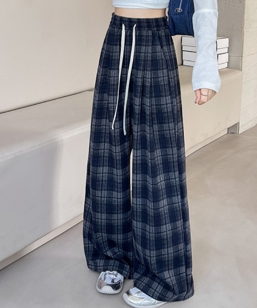 Ritzy(リッツィー)の「チェック柄 イージーワイドパンツ(その他パンツ・レディース・チャコールグレー/ネイビー/モカ・M/L)」の9枚目の写真
