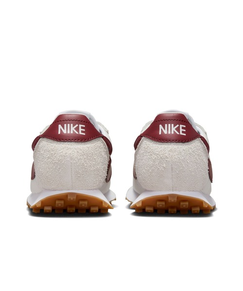 NIKE(ナイキ)の「NIKE WMNS LD-1000 HF3227-102(スニーカー・レディース・ブラウン・28cm/26.5cm/27cm/27.5cm)」の3枚目の写真