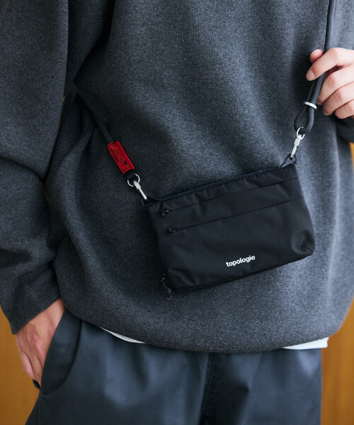 Topologie（トポロジー）の「Topologie/トポロジー Phone Sacoche 90 フォンサコッシュ90 バッグ単体（スマホグッズ・メンズ・ブラック・ONE SIZE）」の3枚目の写真