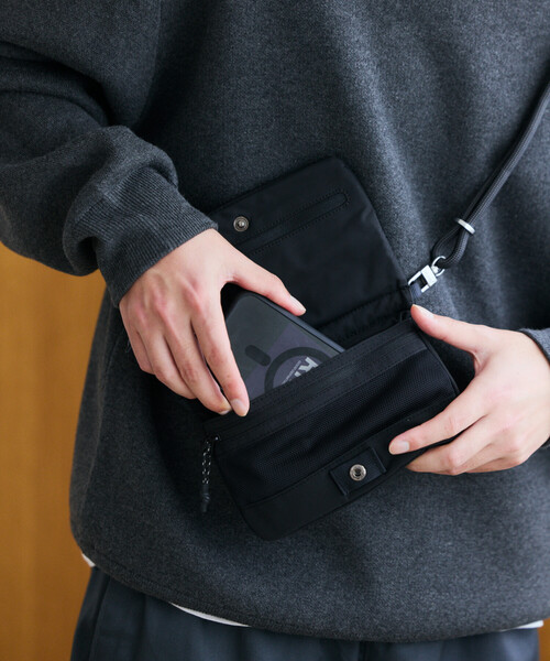 Topologie/トポロジー Phone Sacoche 90 フォンサコッシュ90 バッグ