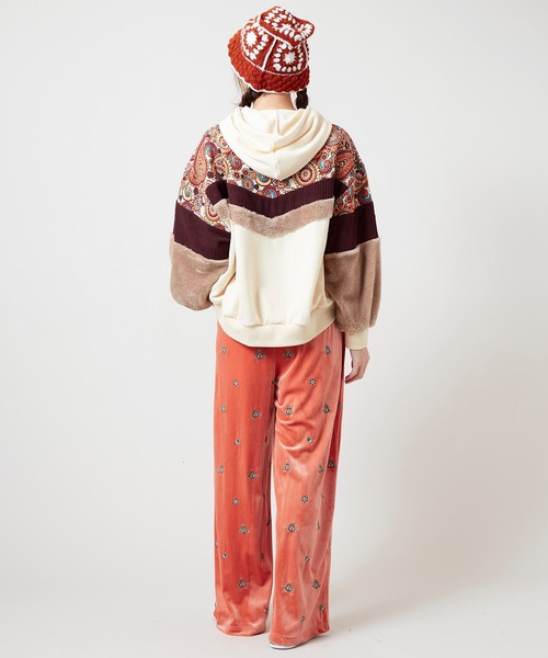 チャイハネ（チャイハネ）の「【チャイハネ】ファーベルフーディー（パーカー・レディース・グリーン/ホワイト/ブラック・FREE）」の8枚目の写真