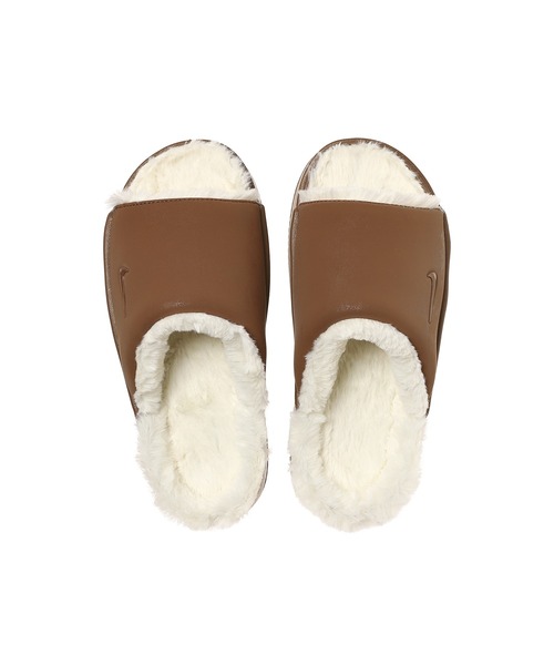 NIKE(ナイキ)の「NIKE WMNS CALM ELEVATION FUR HV8560-200(サンダル・レディース・ブラウン・24㎝/23㎝/25㎝)」の3枚目の写真