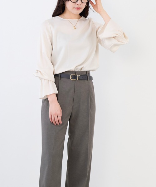 MICA&DEAL（マイカ＆ディール）の「ギャザーカフスブラウス（シャツ/ブラウス・レディース・オフホワイト/ブラック・FREE）」の3枚目の写真