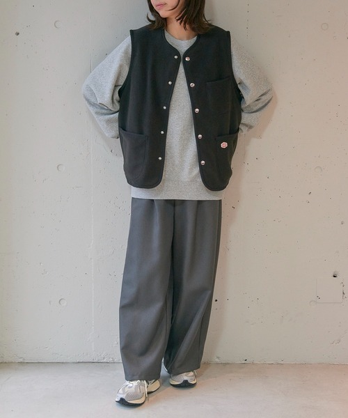 Vincent et Mireille（バンソンエミレイユ）の「【Vincent et Mireille】FLEECE VEST（ベスト・レディース・ブラック/ベージュ・36）」の13枚目の写真