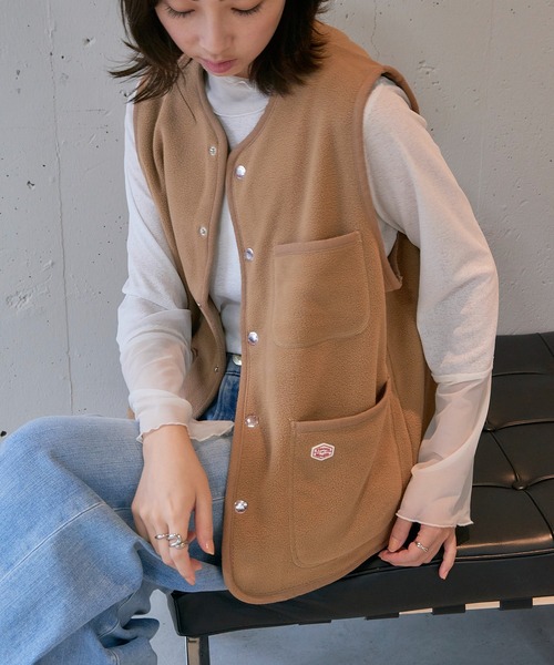 Vincent et Mireille（バンソンエミレイユ）の「【Vincent et Mireille】FLEECE VEST（ベスト・レディース・ブラック/ベージュ・36）」の16枚目の写真