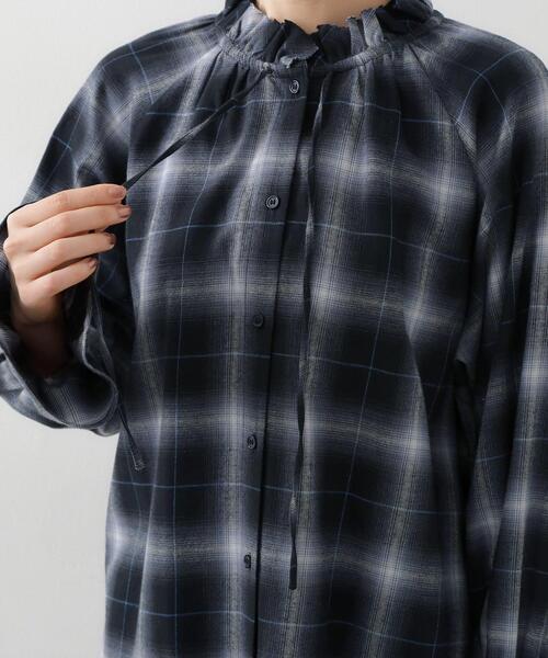 THE SHOP TK （ザ ショップ ティーケー ）の「起毛オンブレフリルブラウス（シャツ/ブラウス・レディース・ブラウン系2/ネイビー系1・12/13）」の7枚目の写真
