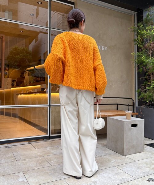 DouDou（ドゥドゥ）の「ウールスラブロービングニット（ニット/セーター・レディース・ネイビー/オフホワイト/オレンジ・FREE）」の4枚目の写真