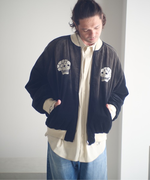 ADAM PATEK(アダムパテック)の「ADAMPATEK/aged velour souvenir jacket/エイジング加工リバーシブルベロアスカジャン(AP2523010)(スカジャン・レディース・ブラック×ブラック/ブラック×ホワイト・1/2)」の9枚目の写真