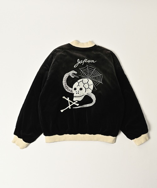 ADAM PATEK(アダムパテック)の「ADAMPATEK/aged velour souvenir jacket/エイジング加工リバーシブルベロアスカジャン(AP2523010)(スカジャン・レディース・ブラック×ブラック/ブラック×ホワイト・1/2)」の4枚目の写真