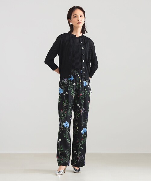 Demi-Luxe BEAMS（デミルクス ビームス）の「SLOANE / 14ゲージ ワイドリブ カーディガン（カーディガン/ボレロ・レディース・ブラック/ホワイト/ピンク・1/2）」の4枚目の写真