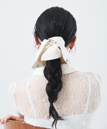 Perfect Suit FActory（パーフェクトスーツファクトリー）の「ハートチャーム スクエア ビッグシュシュ（シュシュ）」