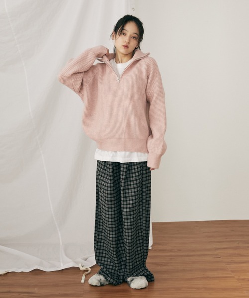 MERLOT（メルロー）の「ハーフジップワッフルニットプルオーバー（ニット/セーター・レディース・ピンク/ブラウン・FREE）」の16枚目の写真