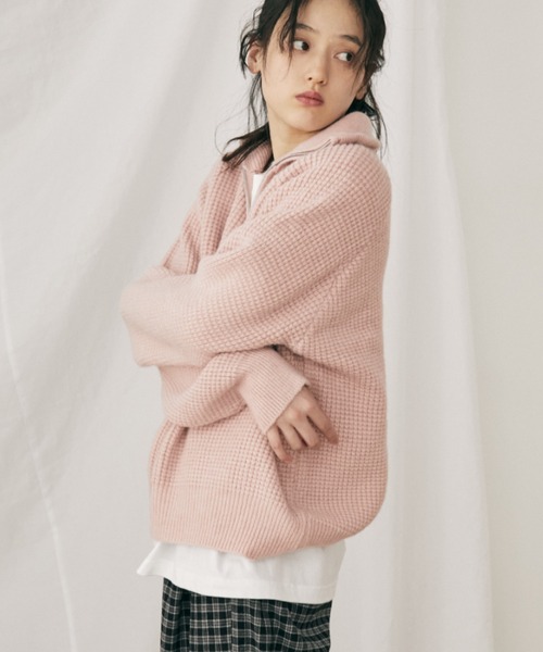MERLOT（メルロー）の「ハーフジップワッフルニットプルオーバー（ニット/セーター・レディース・ピンク/ブラウン・FREE）」の13枚目の写真