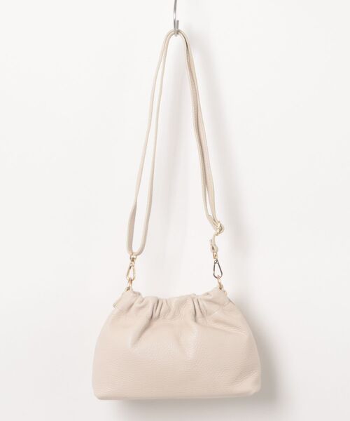 Jines（ジネス）の「ギャザーショルダーバッグ【MALRON/マルロン】（ショルダーバッグ・レディース・ホワイト・フリー）」の17枚目の写真