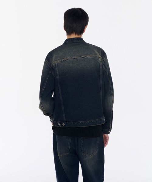 MUSINSA STANDARD（ムシンサスタンダード）の「デニムレーシングトラッカージャケット[ダークブルー]（デニムジャケット・メンズ・その他・MEDIUM/LARGE/X-LARGE/XX-LARGE）」の3枚目の写真